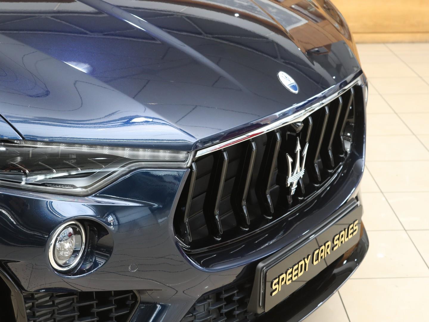 2022 Maserati Levante Modena S image 4