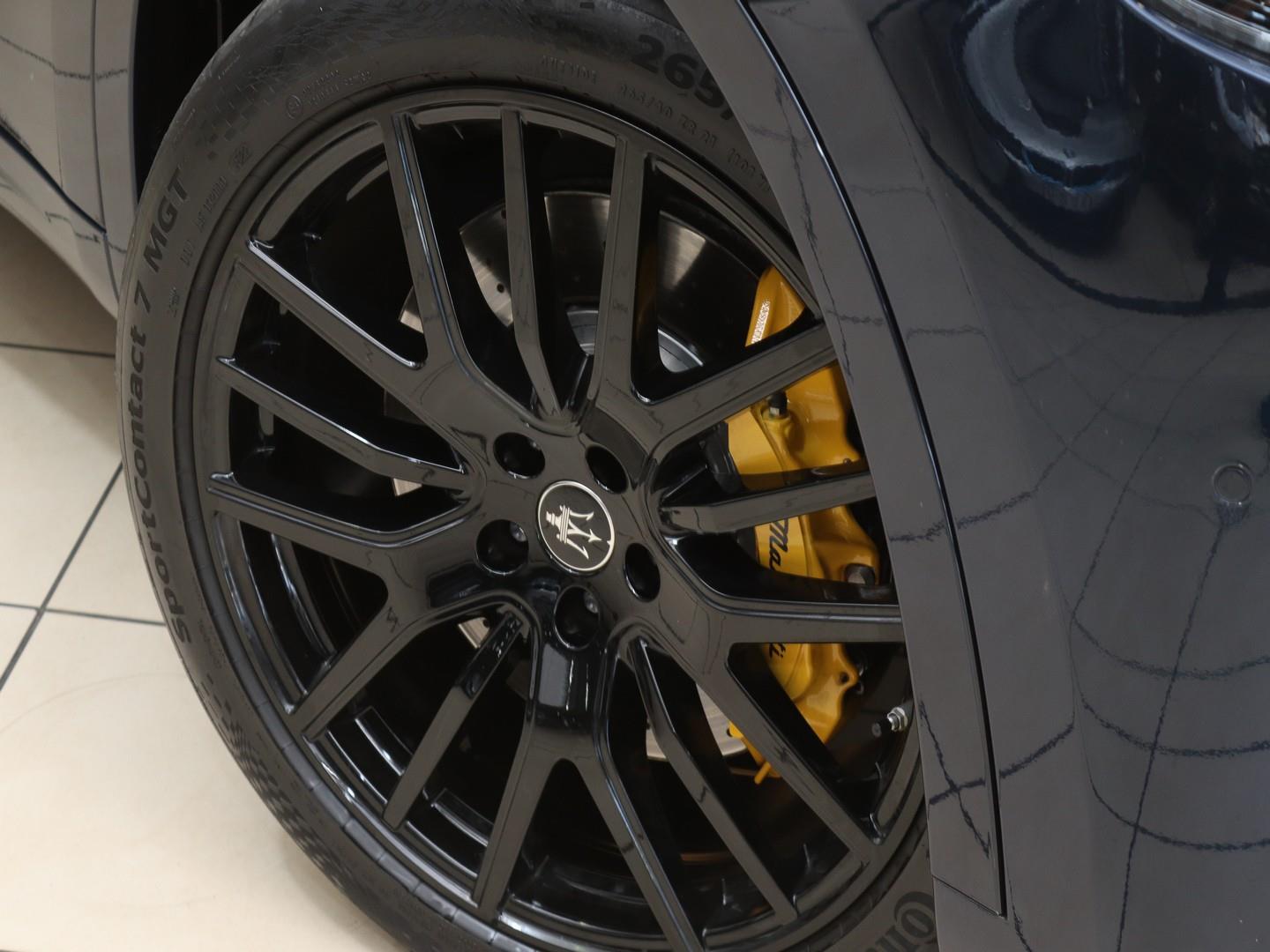 2022 Maserati Levante Modena S image 6