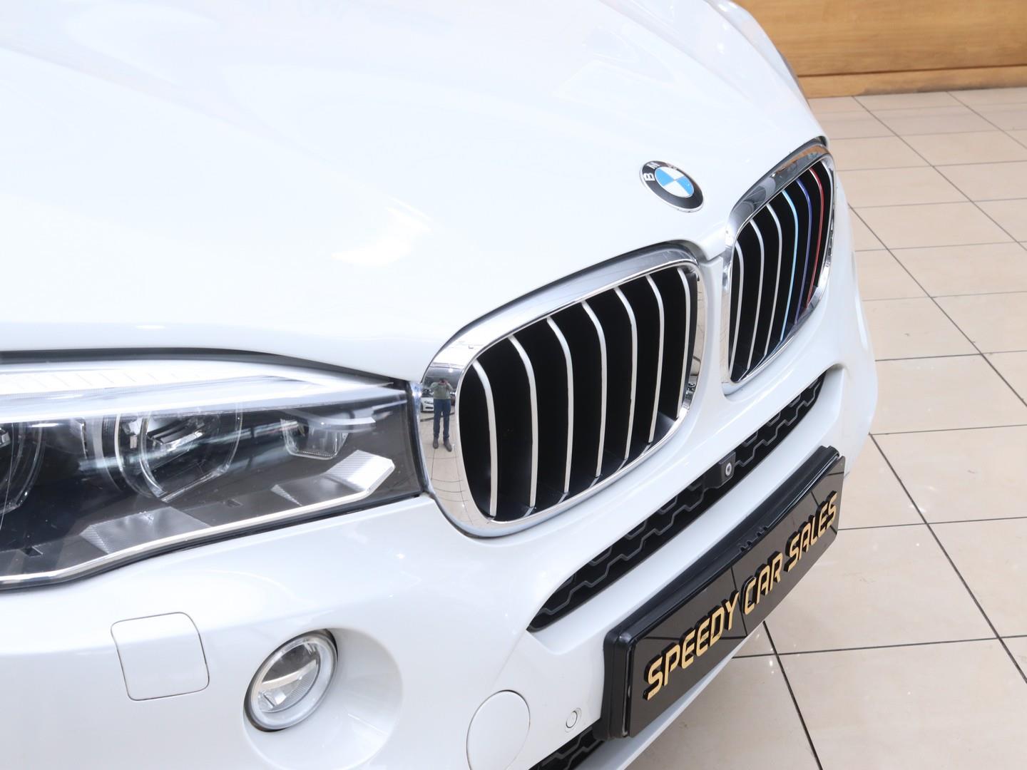 2015 BMW X6 M50d image 5