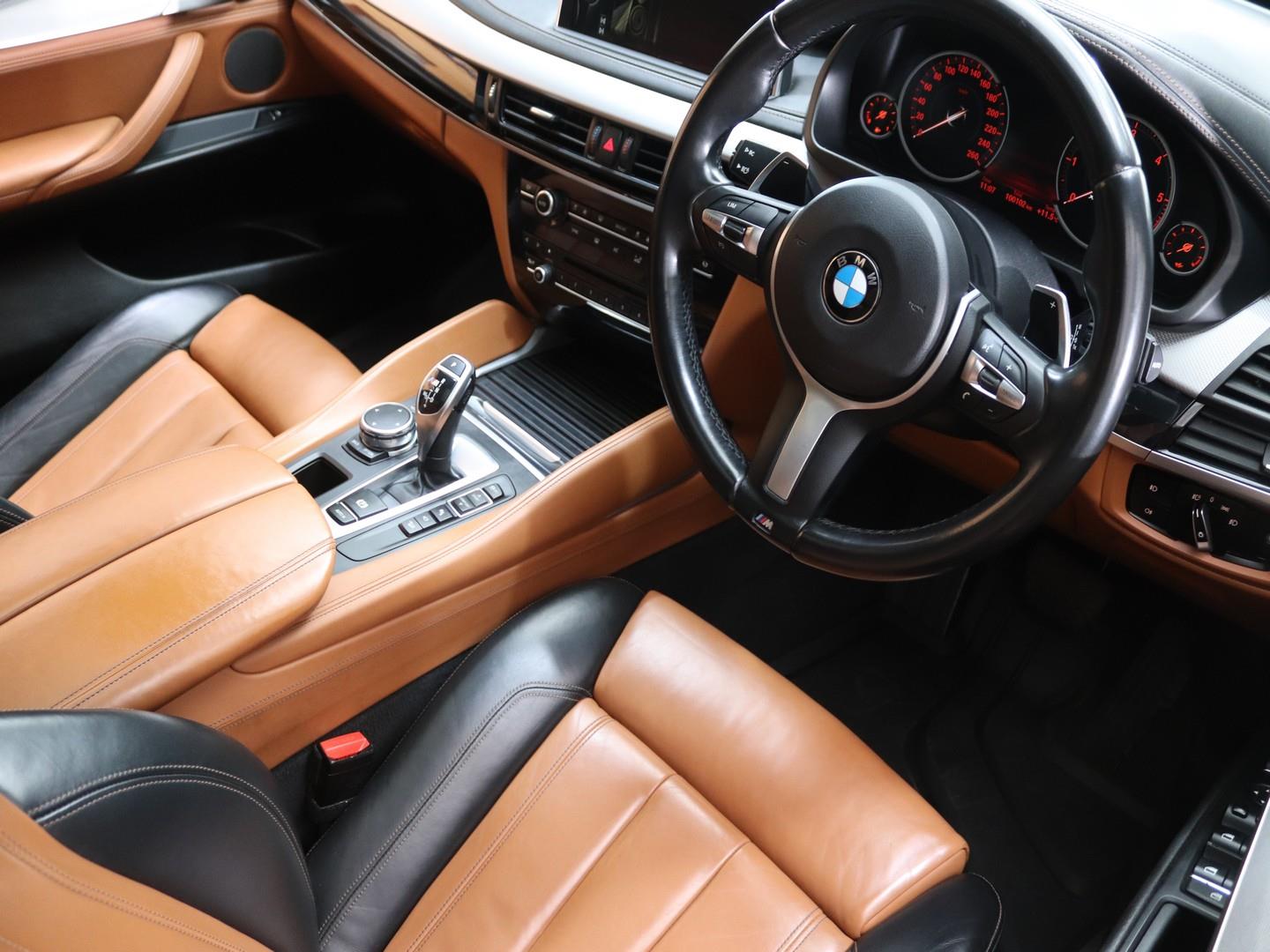 2015 BMW X6 M50d image 9
