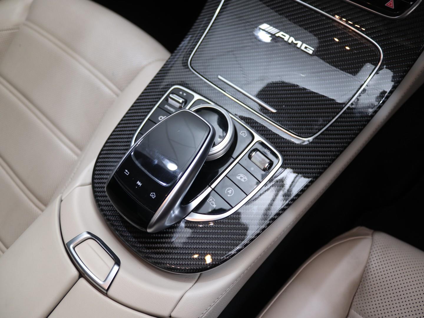 2019 Mercedes-AMG E-Class E63 S 4Matic+ image 11