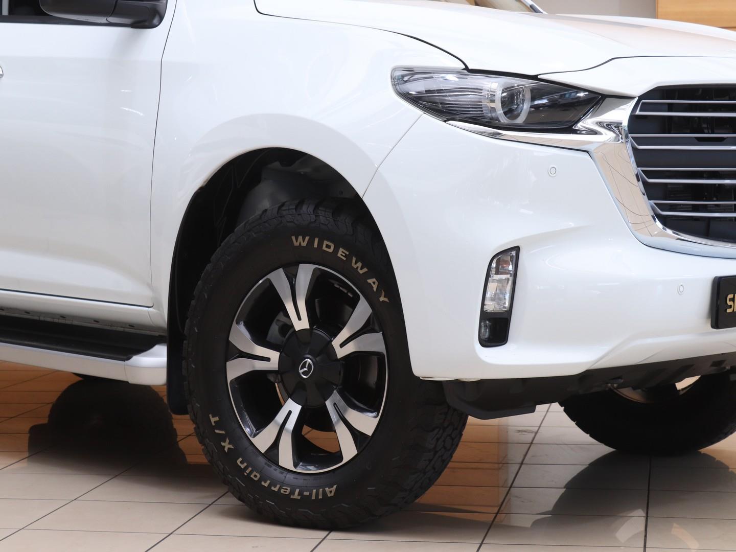 2022 Mazda BT-50 3.0TD Double Cab Dynamic image 2