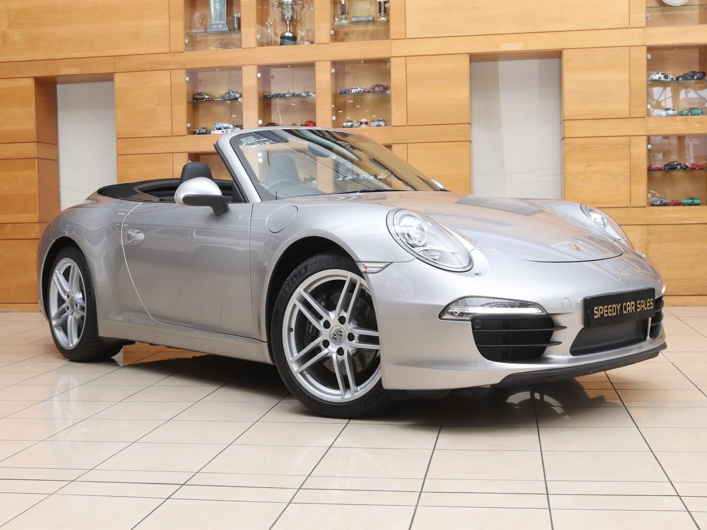 2013 Porsche 911 Carrera Cabriolet Auto — main view