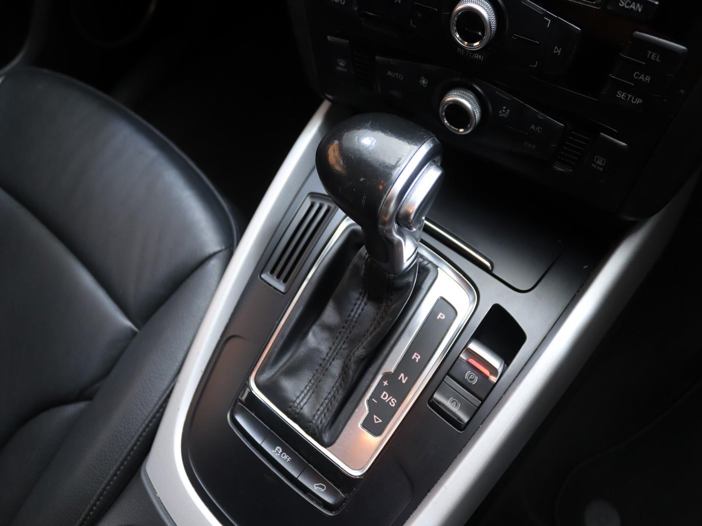 2017 Audi Q5 2.0TDI S Quattro Auto image 11