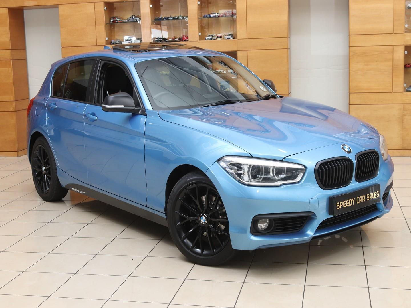 2018 BMW 1 Series 118i 5-Door Auto image 3