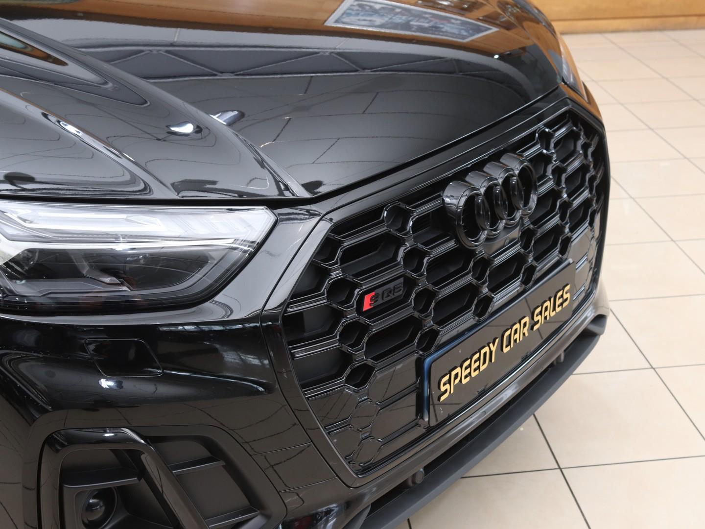2025 Audi SQ5 Sportback TFSI Quattro Black Edition image 5
