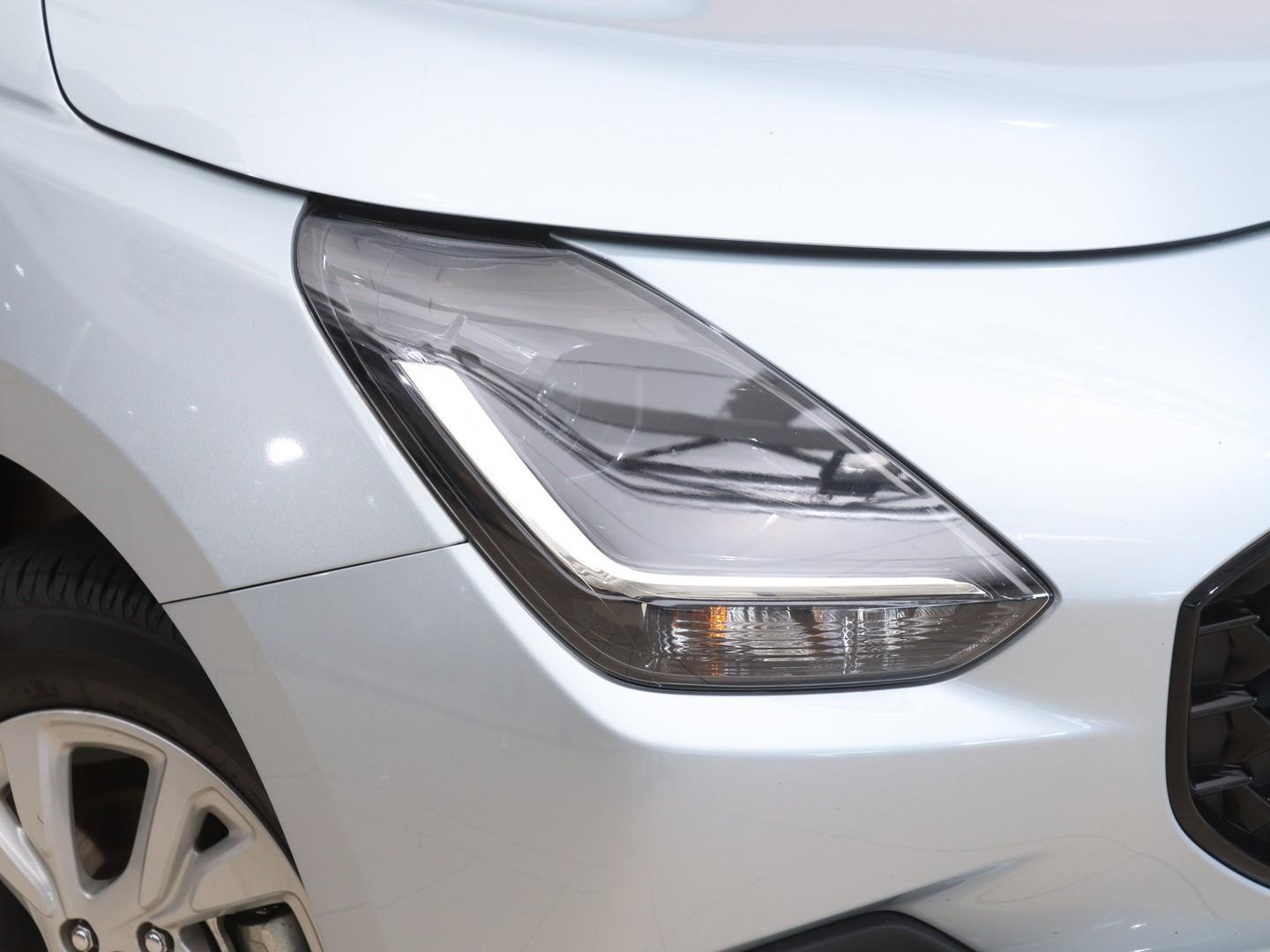 2025 Suzuki Swift 1.2 GL+ Auto image 4
