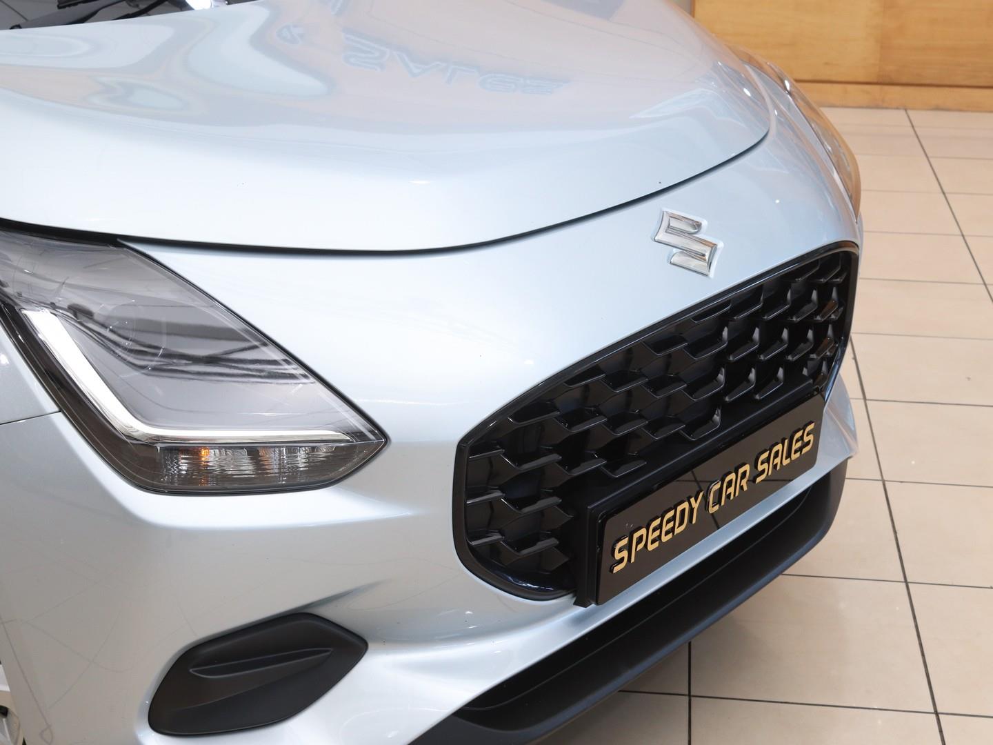 2025 Suzuki Swift 1.2 GL+ Auto image 5