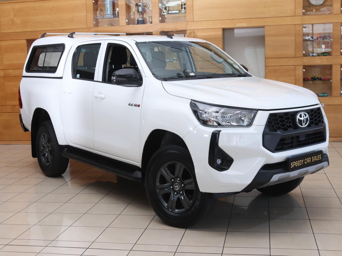 2025 Toyota Hilux 2.4GD-6 Double Cab 4x4 Raider Auto image 3