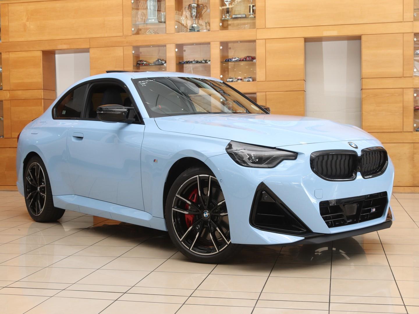 2026 BMW 2 Series M240i xDrive Coupe — main view