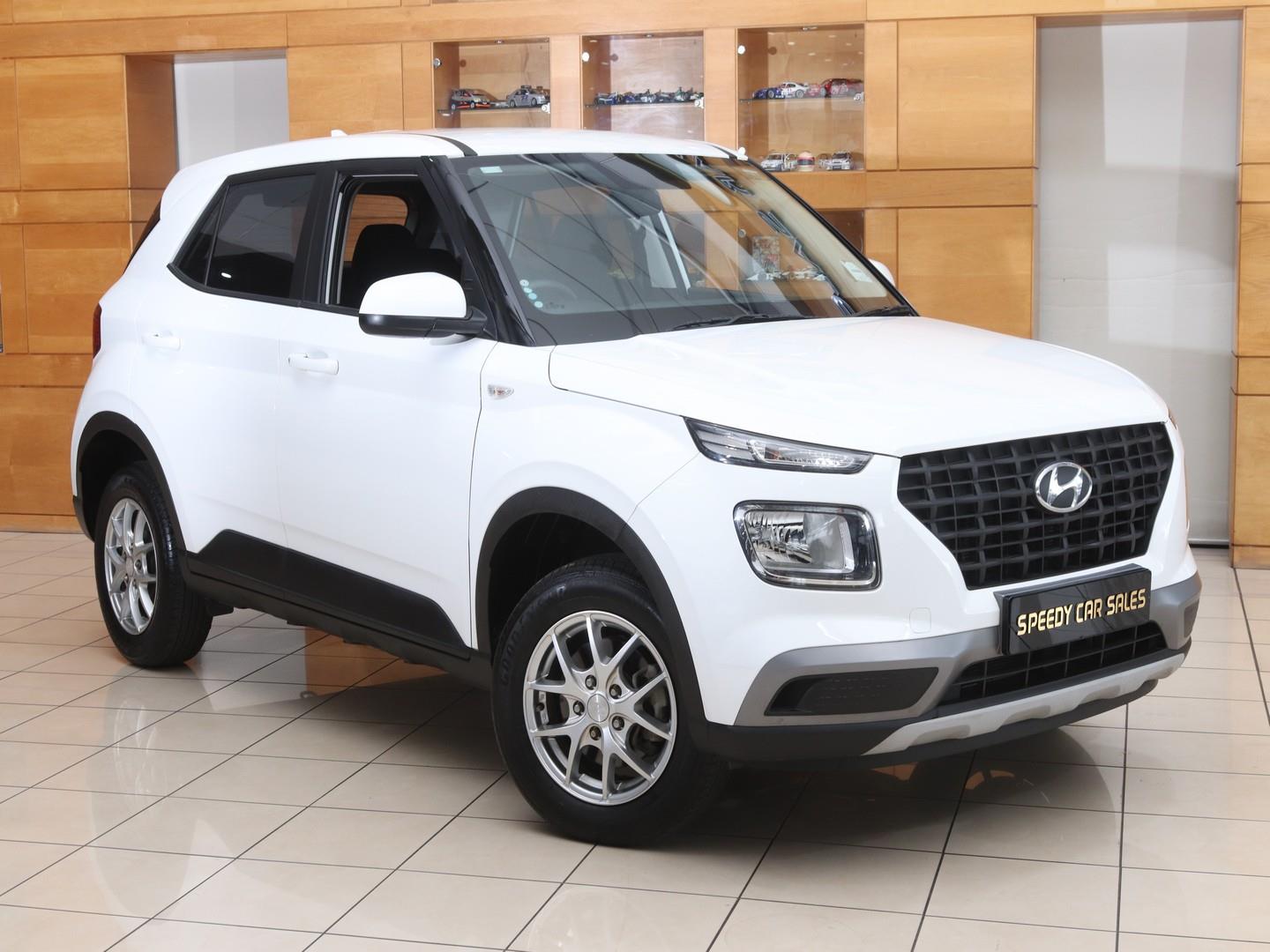 2022 Hyundai Venue 1.0T Motion Auto image 3