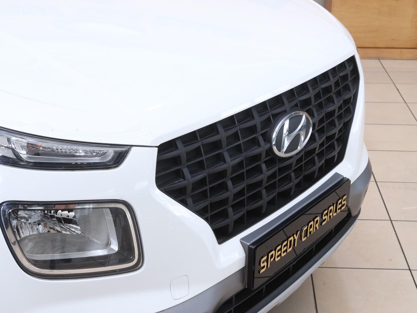2022 Hyundai Venue 1.0T Motion Auto image 5