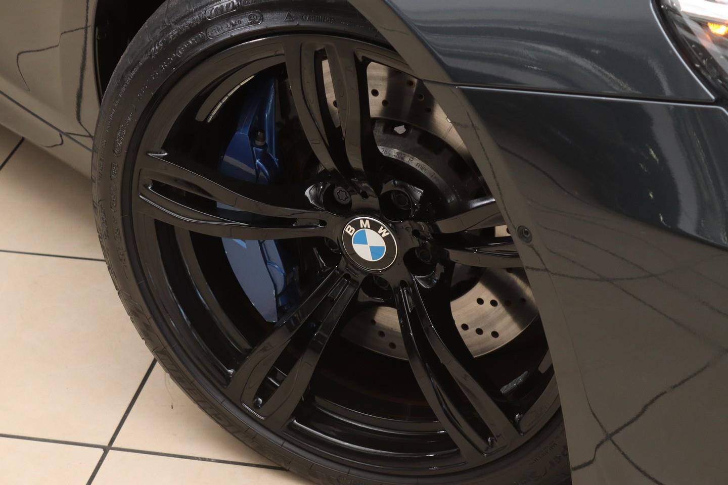 2014 BMW M6 Coupe Competition image 6