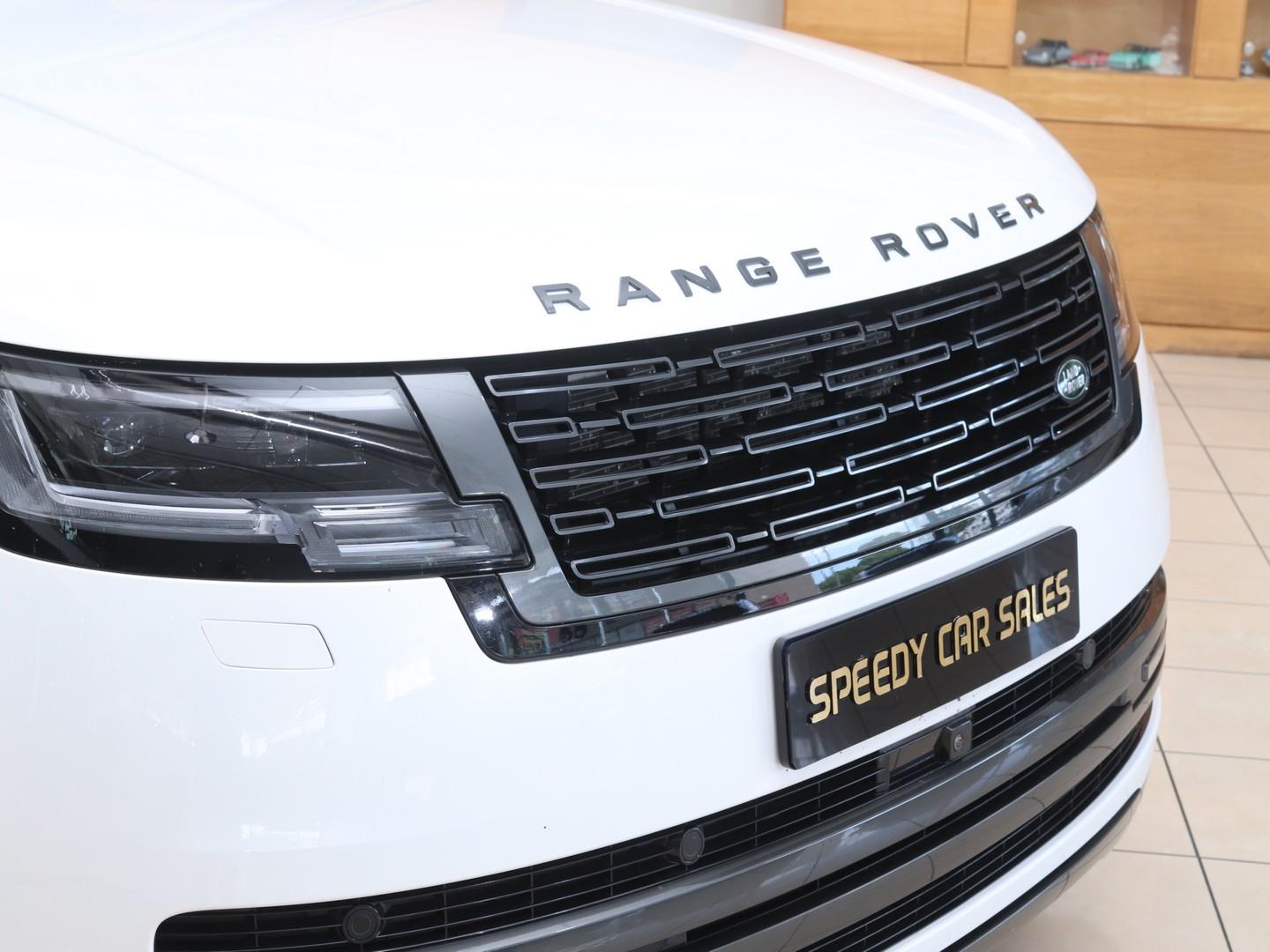 2024 Land Rover Range Rover D350 HSE image 5