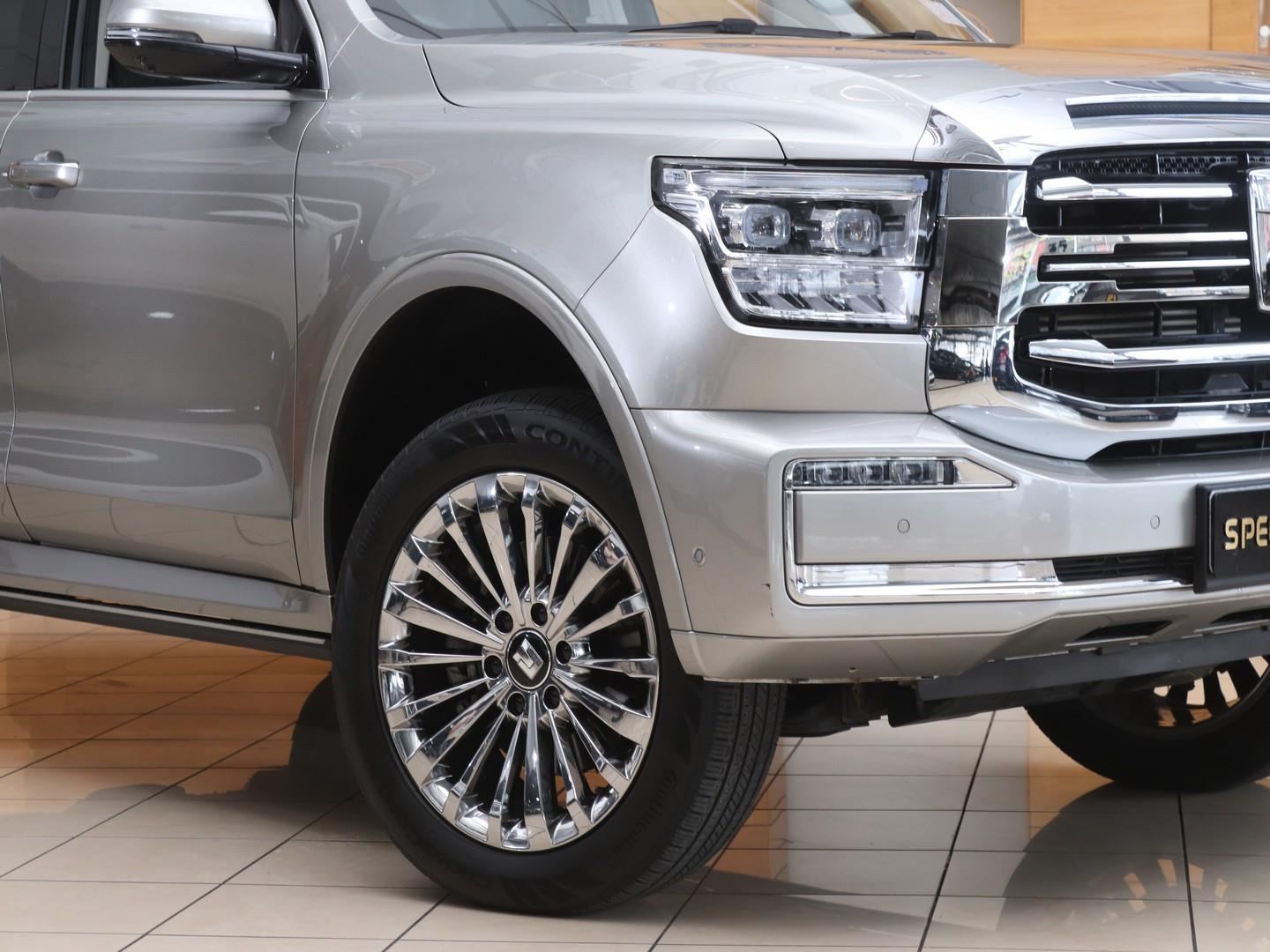 2025 GWM Tank 500 2.0T HEV Ultra Luxury 4x4 image 2