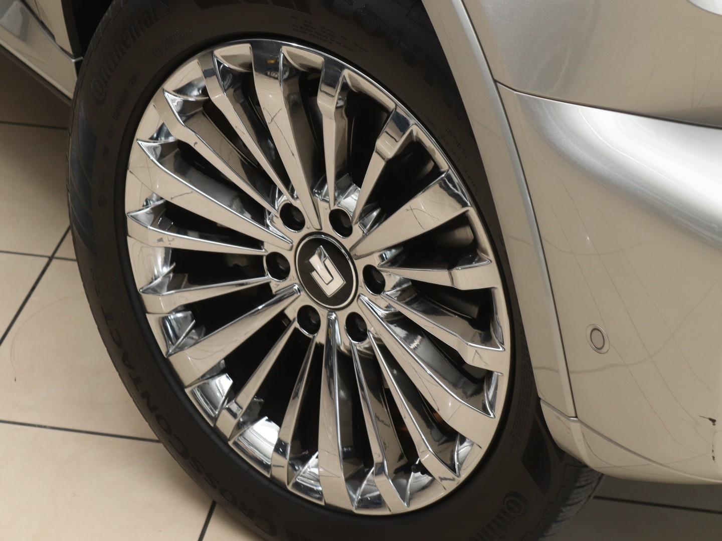 2025 GWM Tank 500 2.0T HEV Ultra Luxury 4x4 image 6
