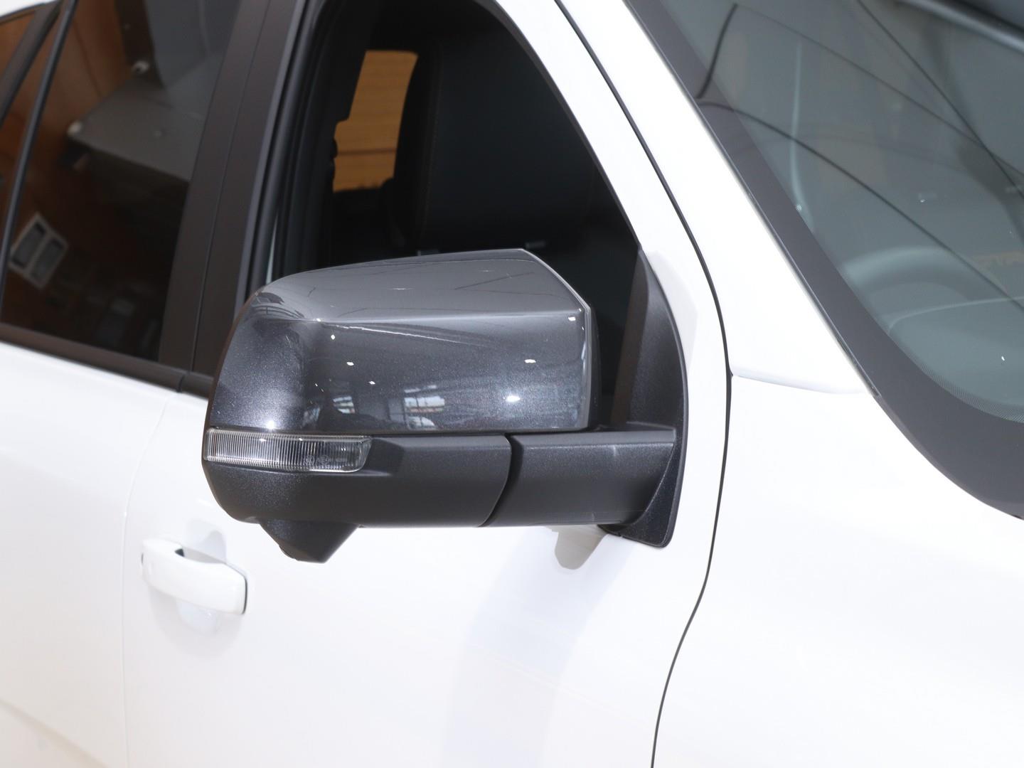 2025 Ford Everest 3.0TD V6 4WD Wildtrak image 8
