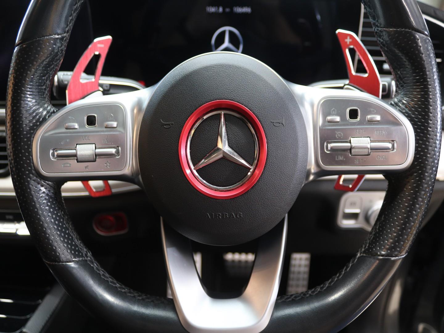 2021 Mercedes-Benz GLE GLE300d 4Matic AMG Line image 11