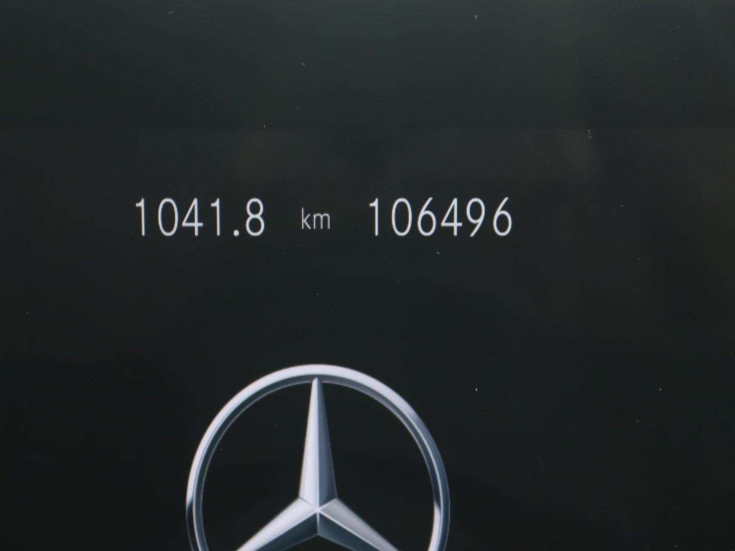 2021 Mercedes-Benz GLE GLE300d 4Matic AMG Line image 12