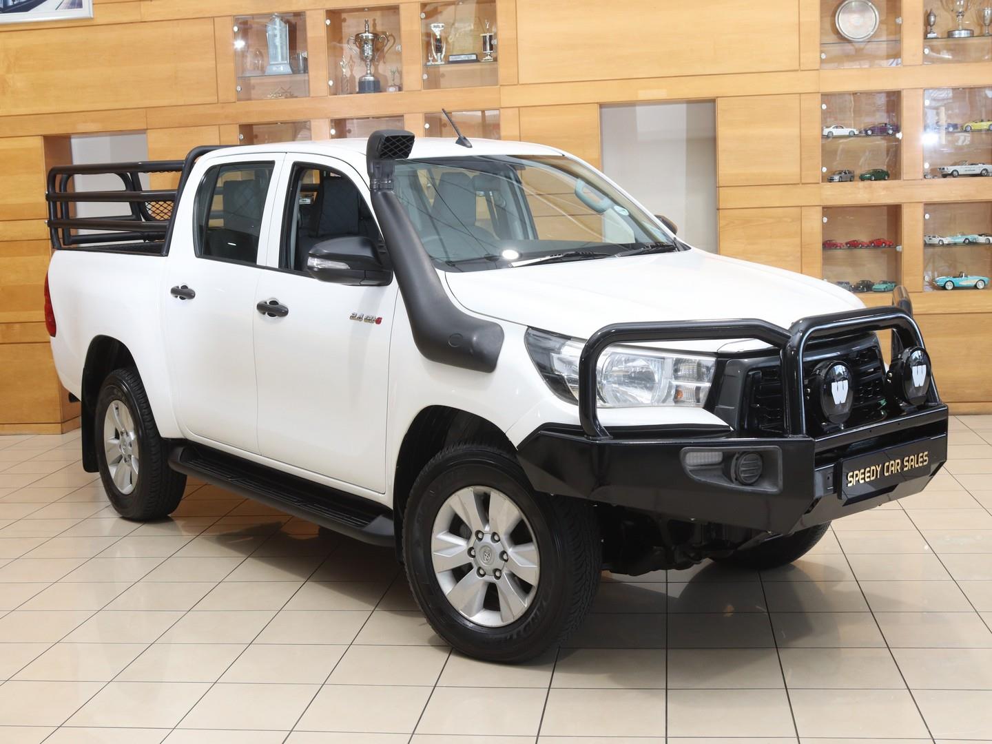 2019 Toyota Hilux 2.4GD-6 Double Cab 4x4 SRX Auto image 3