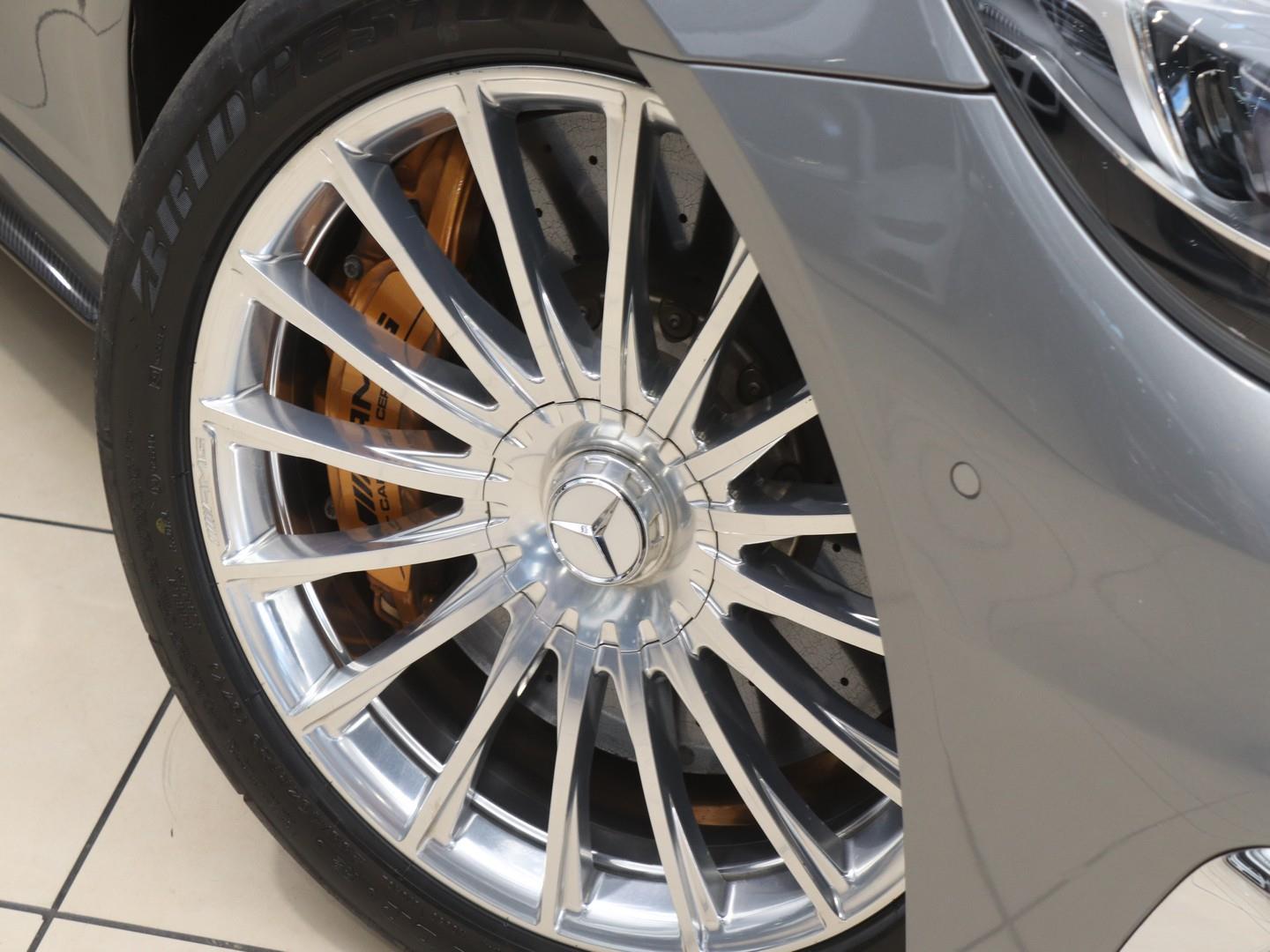 2015 Mercedes-AMG S-Class S65 image 6