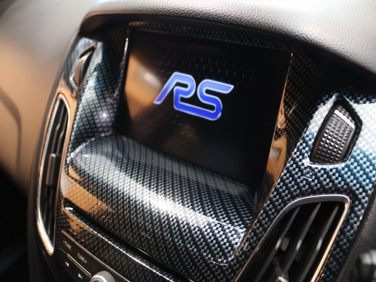 2016 Ford Focus RS image 12