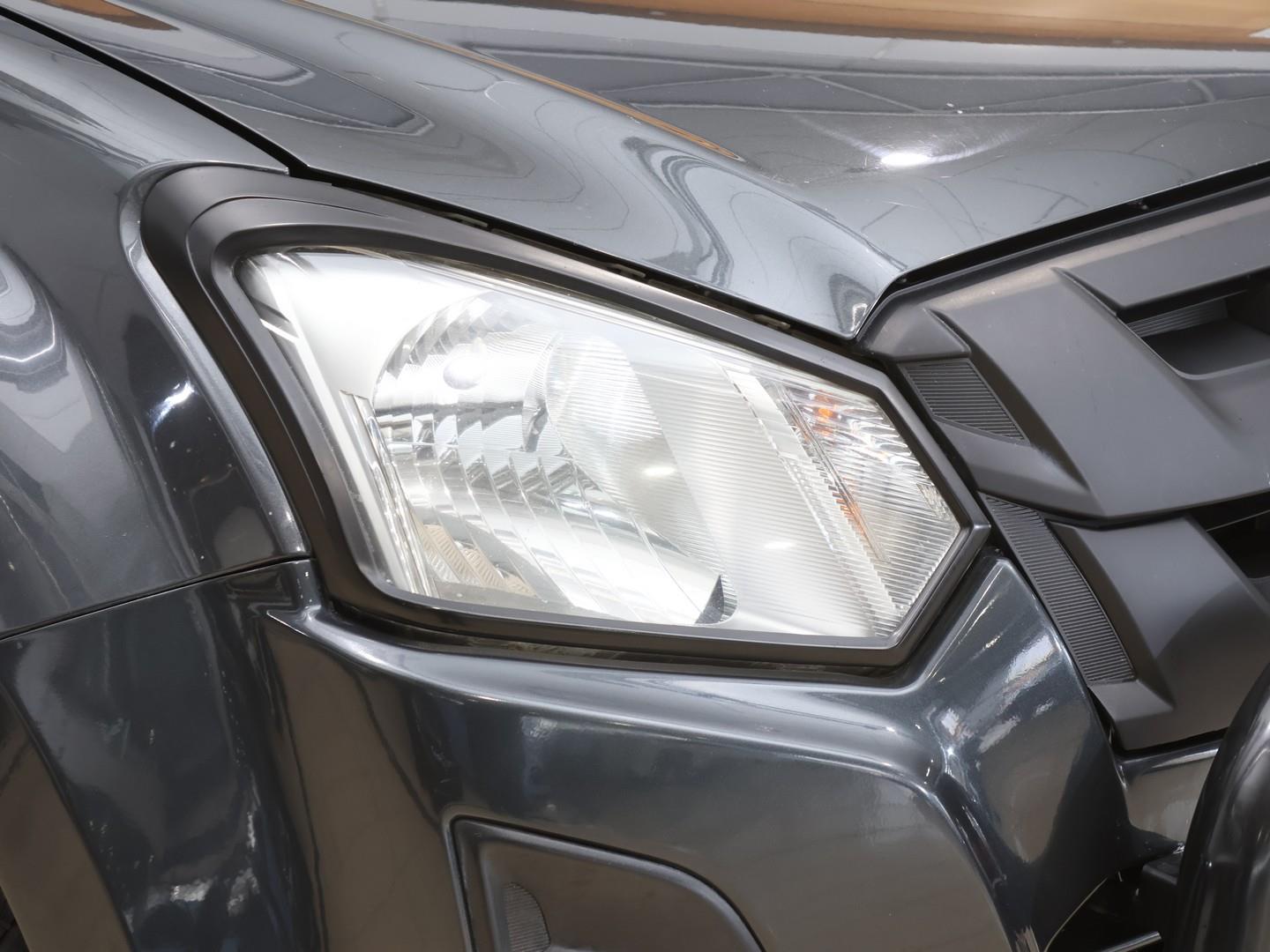 2020 Isuzu D-Max 300 3.0TD Double Cab Hi-Ride Auto image 4
