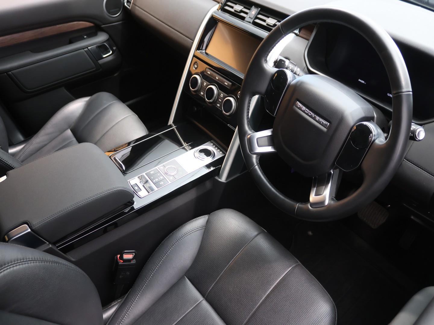 2021 Land Rover Discovery HSE Td6 image 10