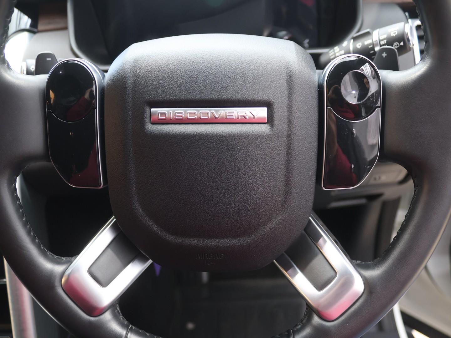 2021 Land Rover Discovery HSE Td6 image 11