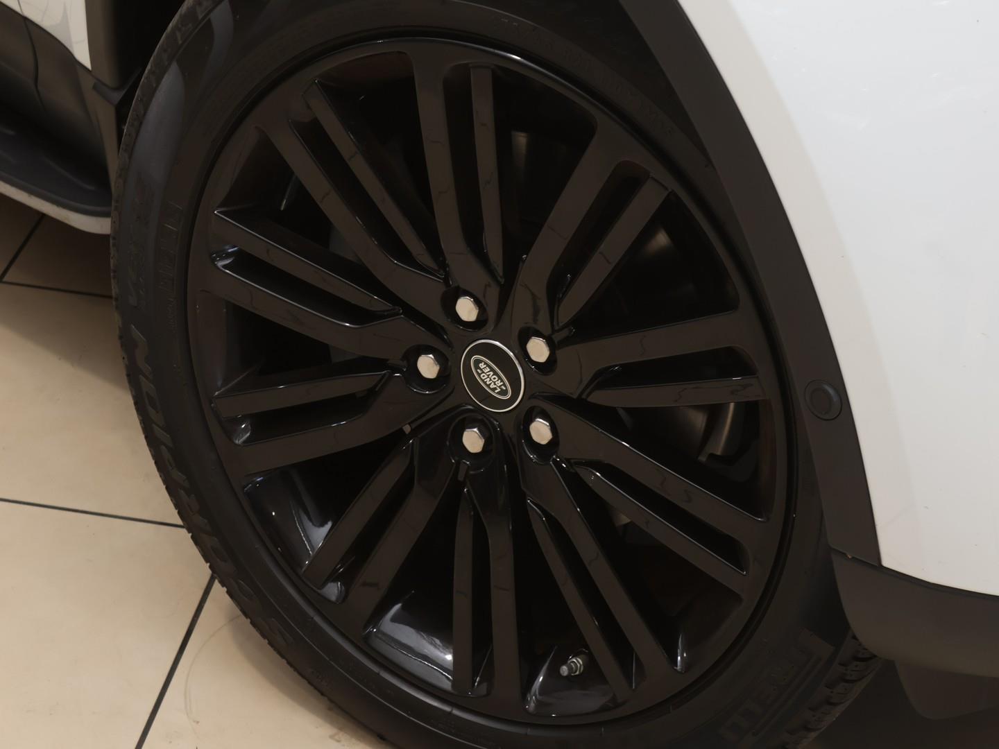 2021 Land Rover Discovery HSE Td6 image 6