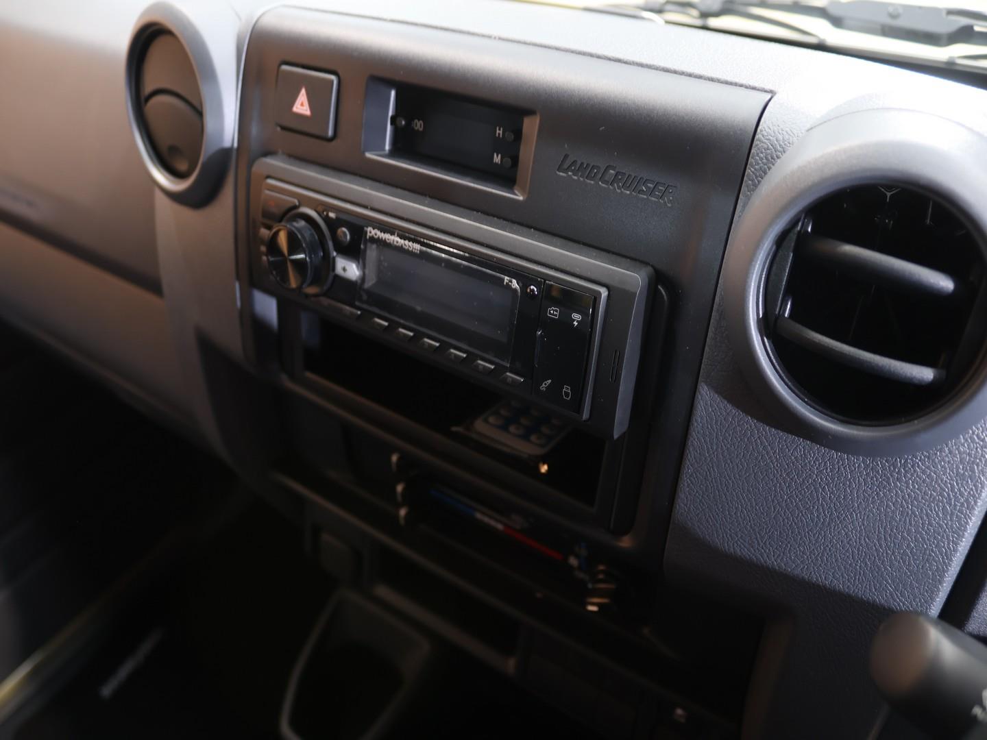 2026 Toyota Land Cruiser 79 2.8GD-6 Single Cab Manual image 11
