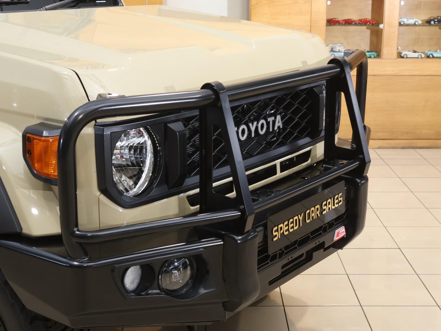 2026 Toyota Land Cruiser 79 2.8GD-6 Single Cab Manual image 5