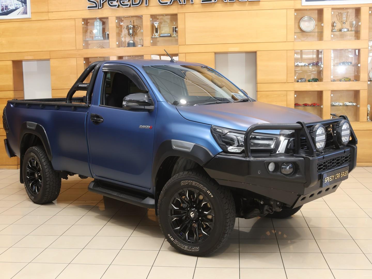 2022 Toyota Hilux 2.8GD-6 Raider Auto image 3
