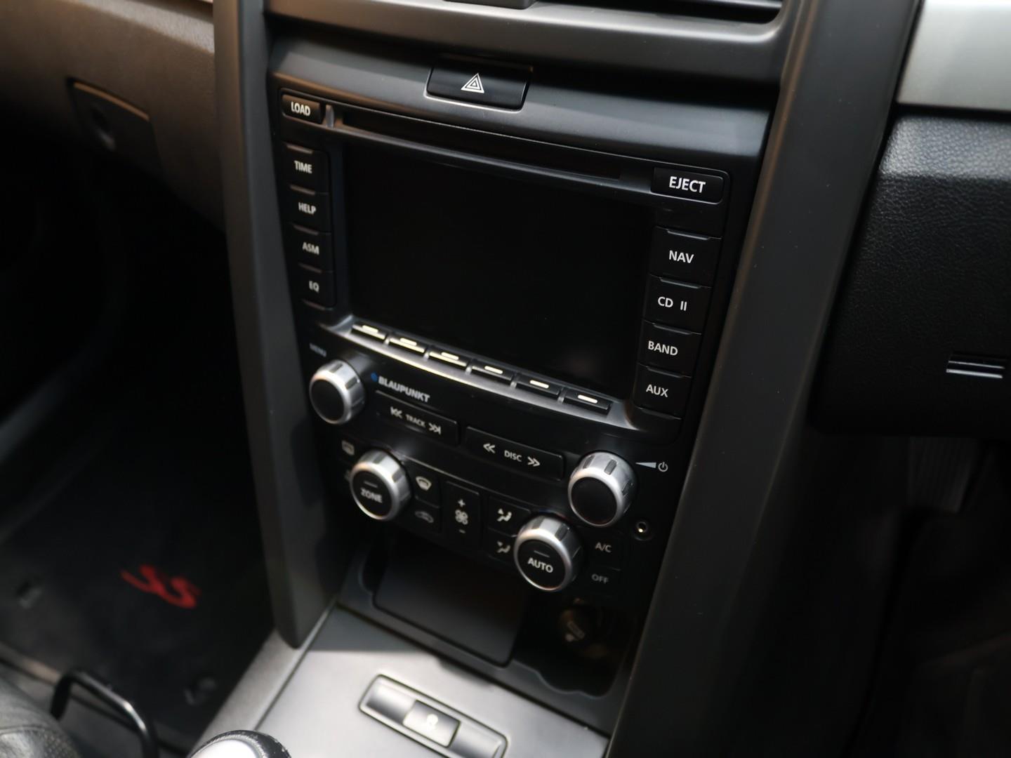 2010 Chevrolet Lumina Ute SS image 12