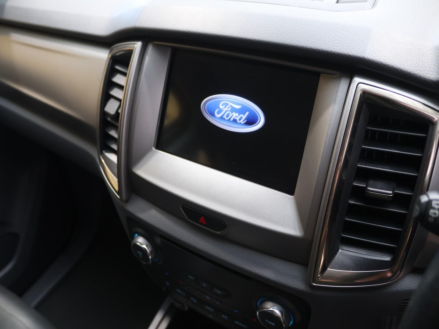 2018 Ford Everest 3.2TDCi XLT image 11