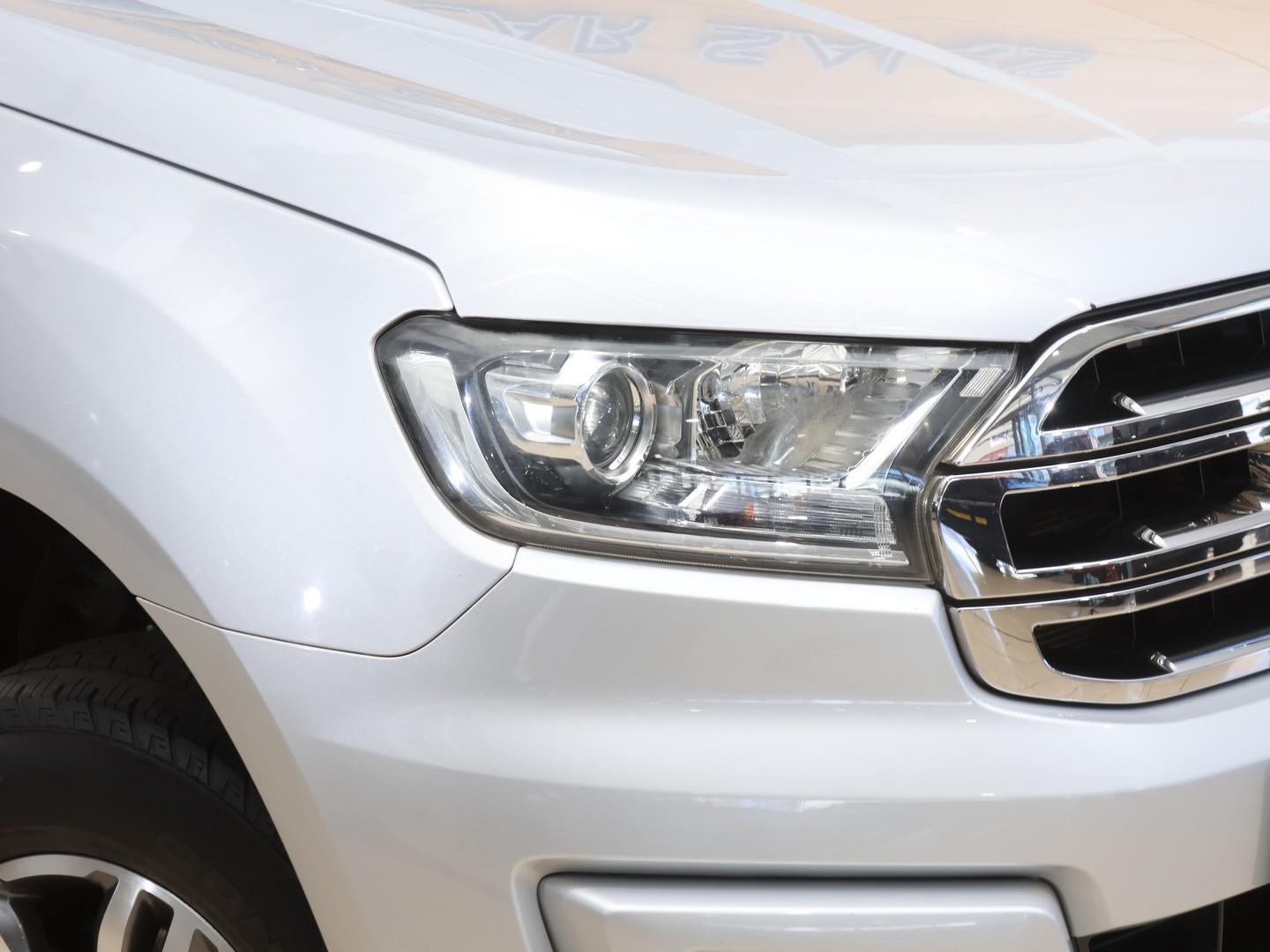 2018 Ford Everest 3.2TDCi XLT image 4