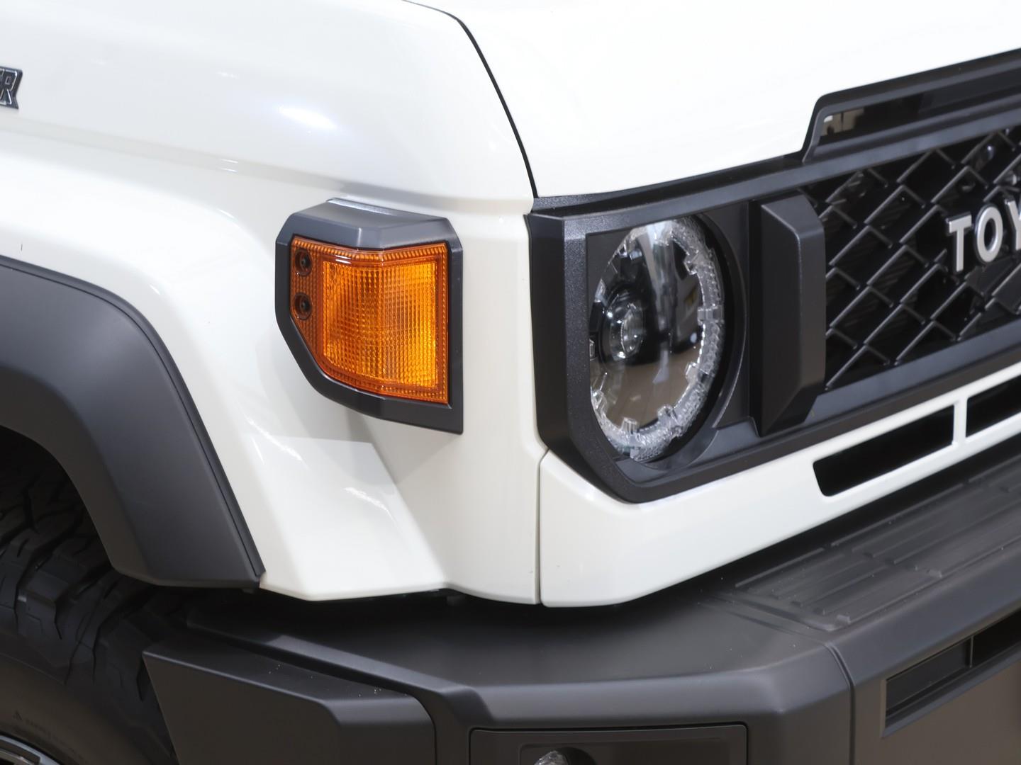 2026 Toyota Land Cruiser 79 2.8GD-6 Single Cab Auto image 4