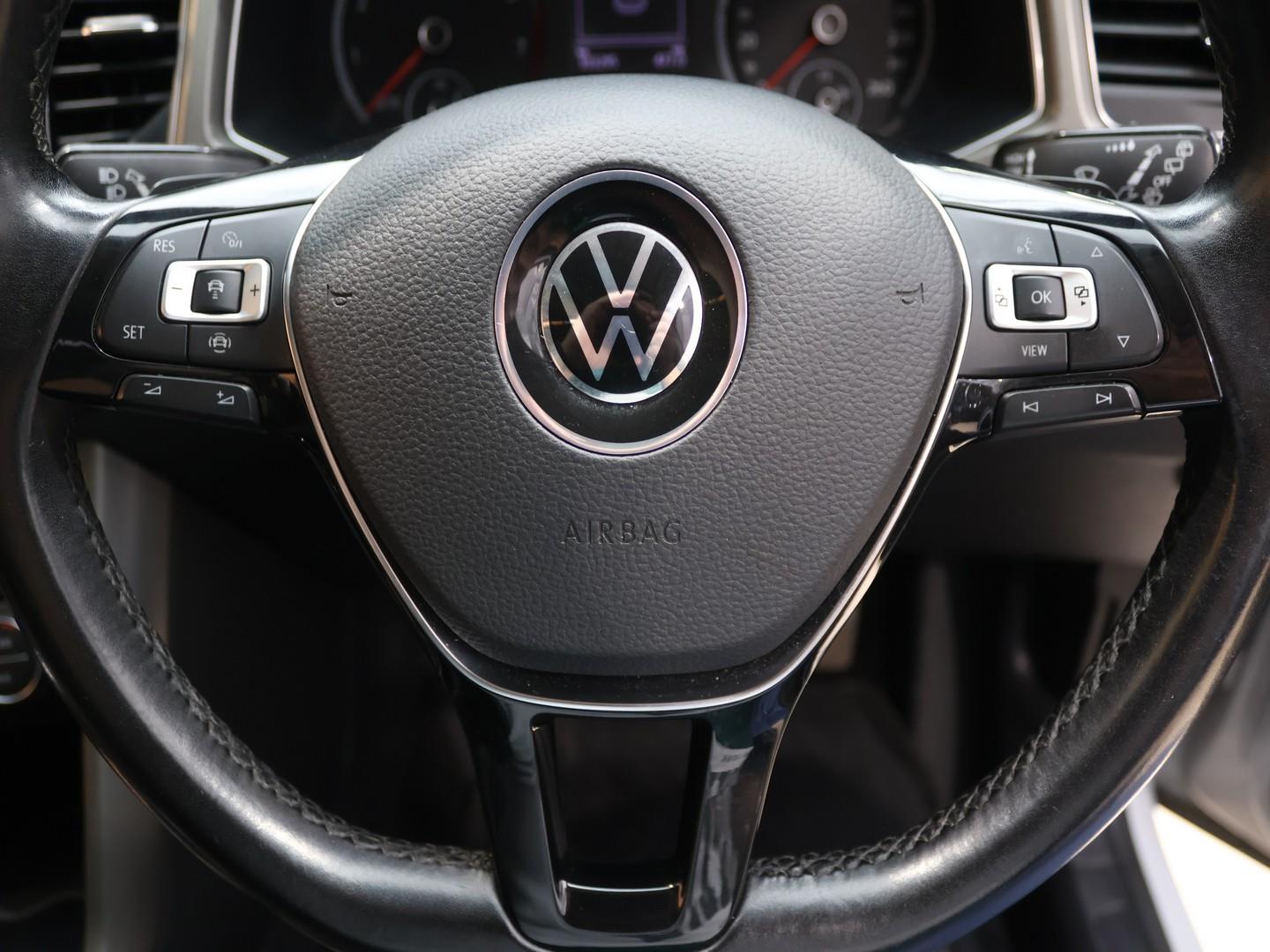 2021 Volkswagen T-Roc 2.0TSI 140kW 4Motion Design image 10