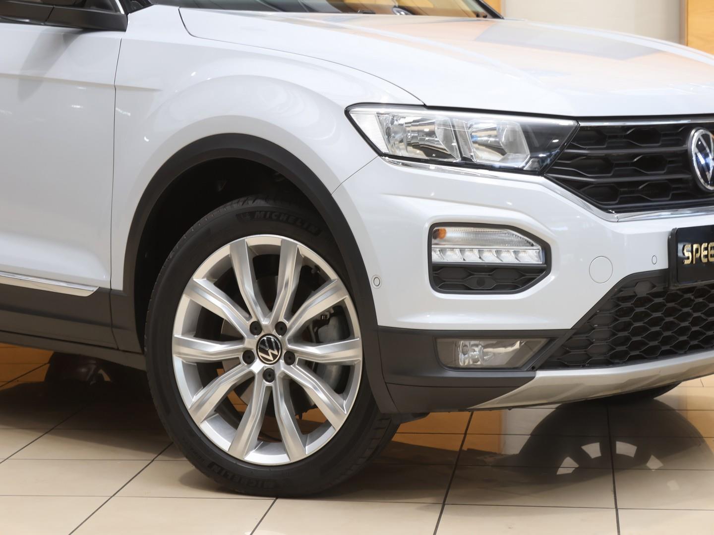 2021 Volkswagen T-Roc 2.0TSI 140kW 4Motion Design image 2