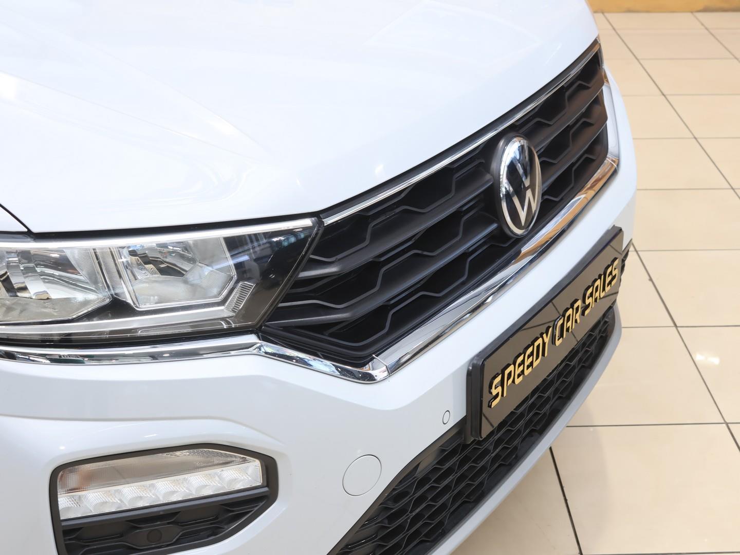 2021 Volkswagen T-Roc 2.0TSI 140kW 4Motion Design image 5