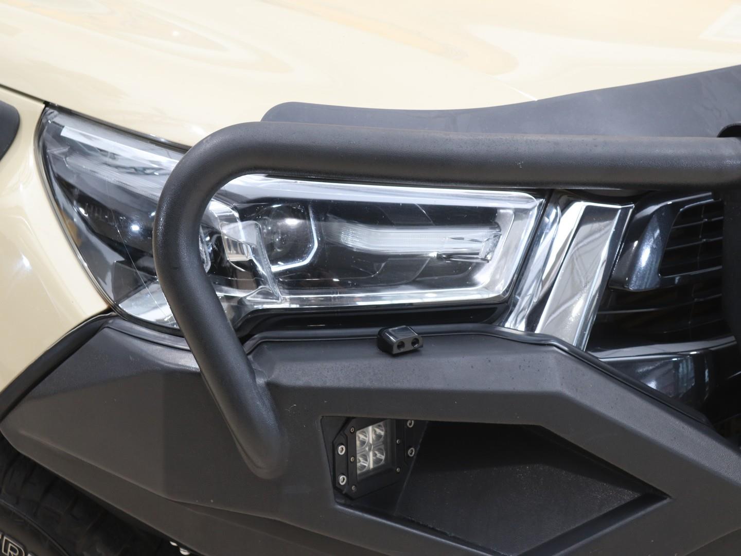 2022 Toyota Hilux 2.8GD-6 Double Cab Raider auto image 4