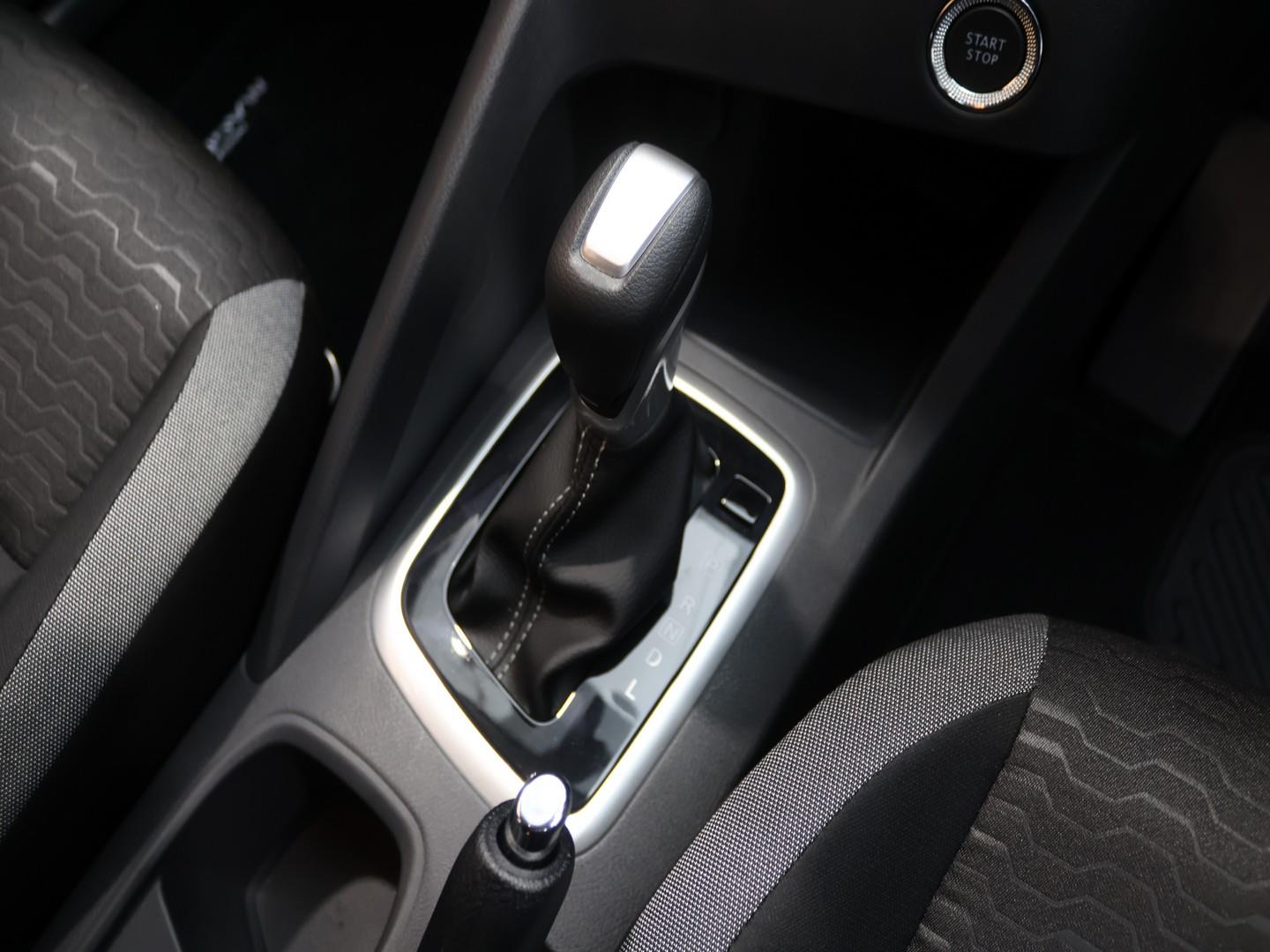 2026 Nissan Magnite 1.0 Turbo Acenta Auto image 12