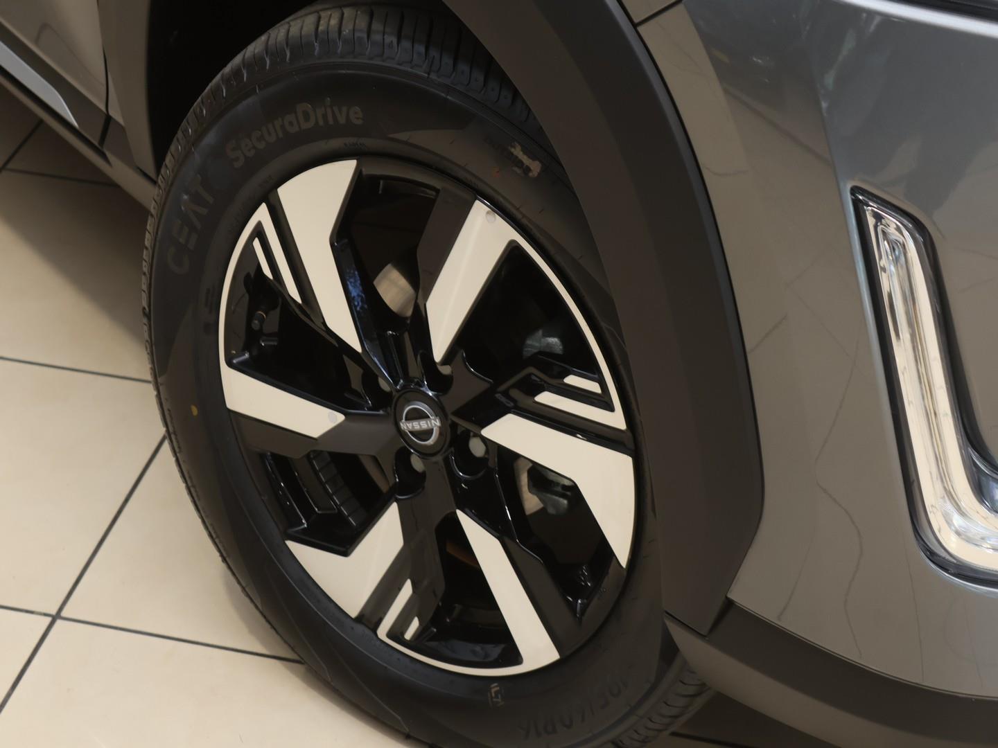 2026 Nissan Magnite 1.0 Acenta Auto image 6