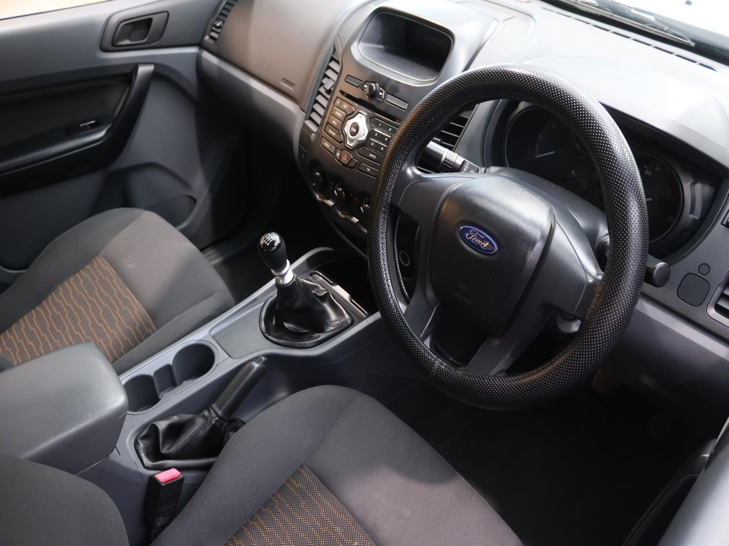 2015 Ford Ranger 2.2TDCi Double Cab Hi-Rider image 8