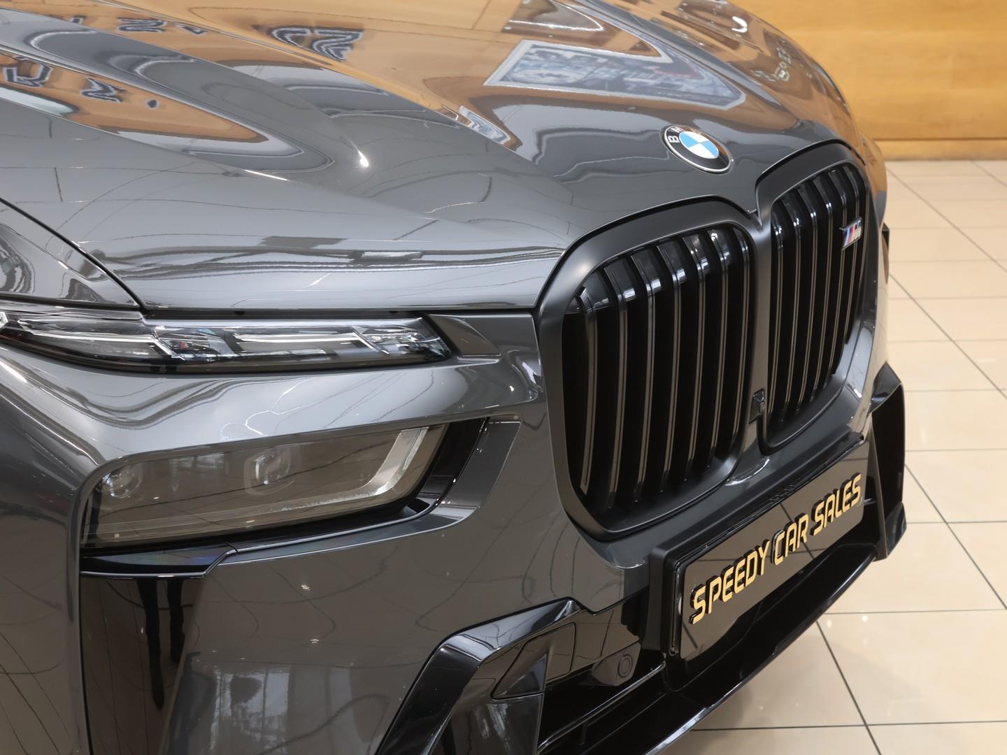 2023 BMW X7 xDrive M60I M Performance Pro (G07) image 5