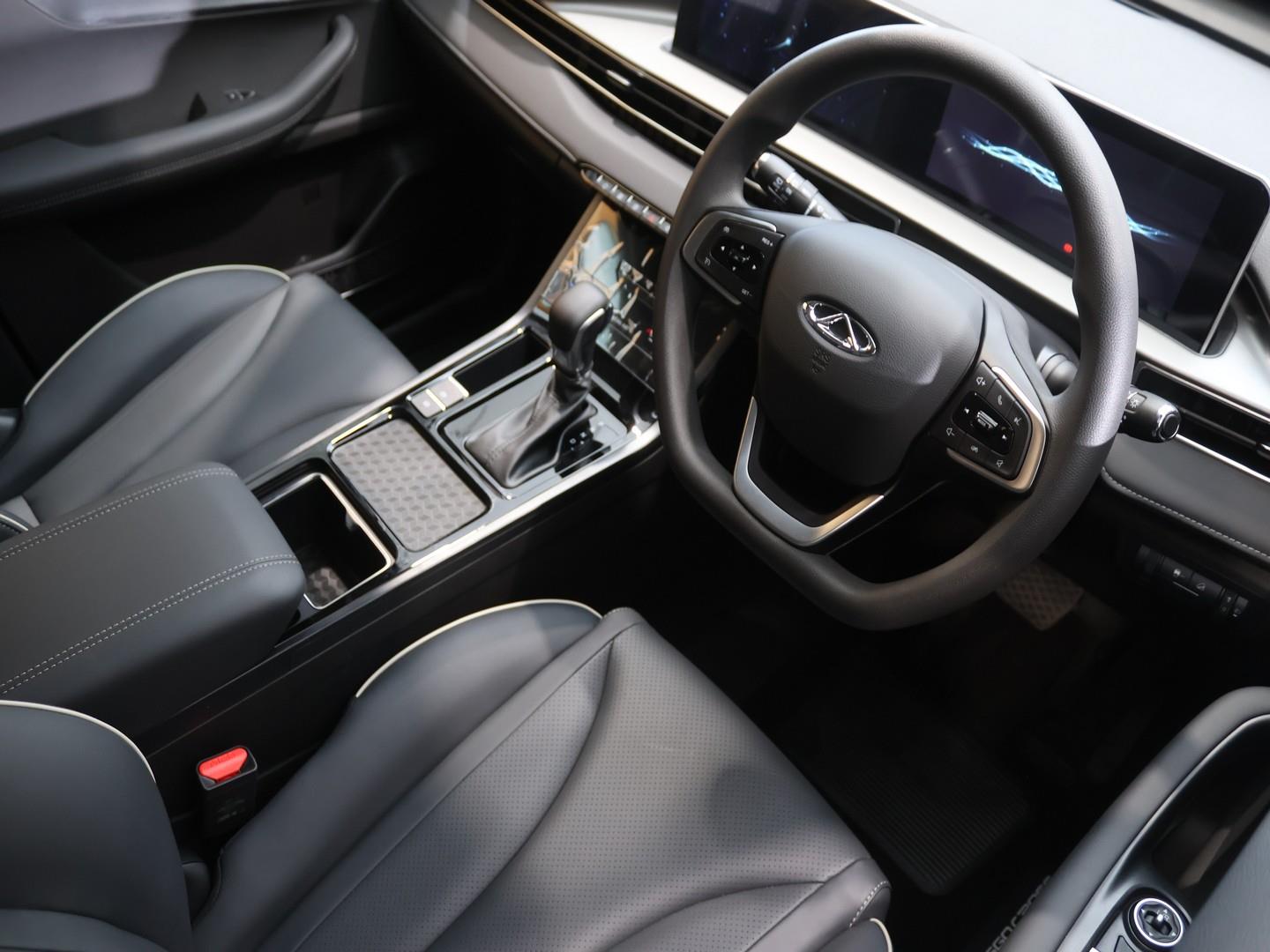 2026 Chery Tiggo Cross 1.5 LiT Auto image 8