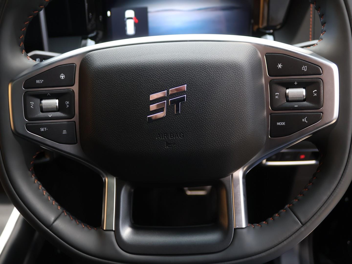 2026 Jetour T1 1.5T i-DM PHEV image 10