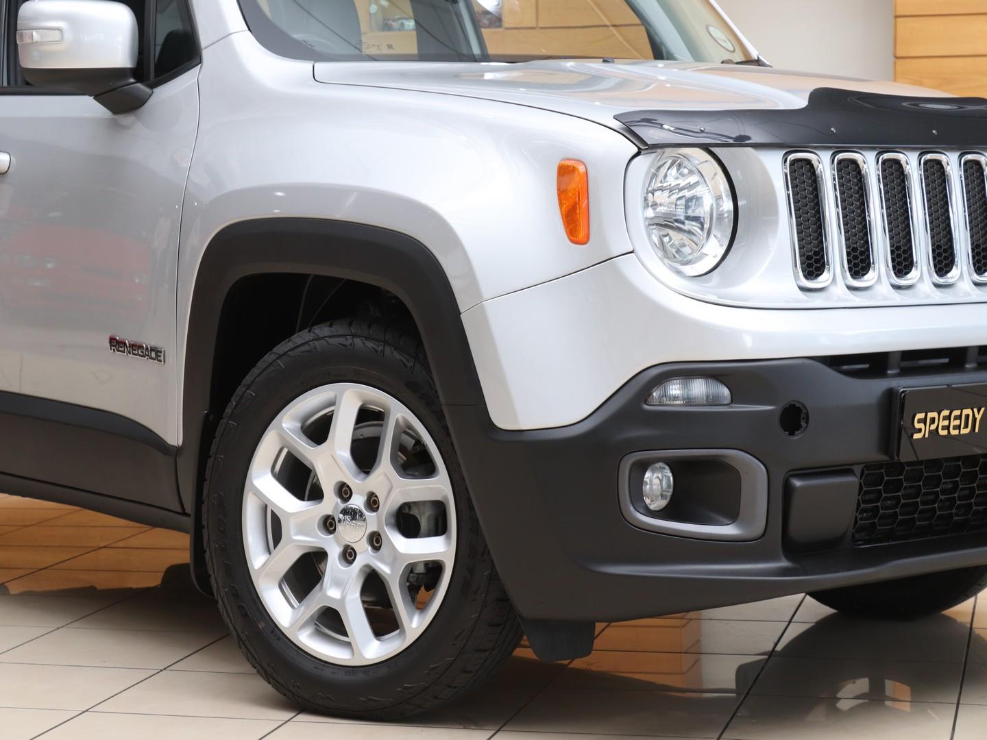 2016 Jeep Renegade 1.6L Multijet Limited image 2