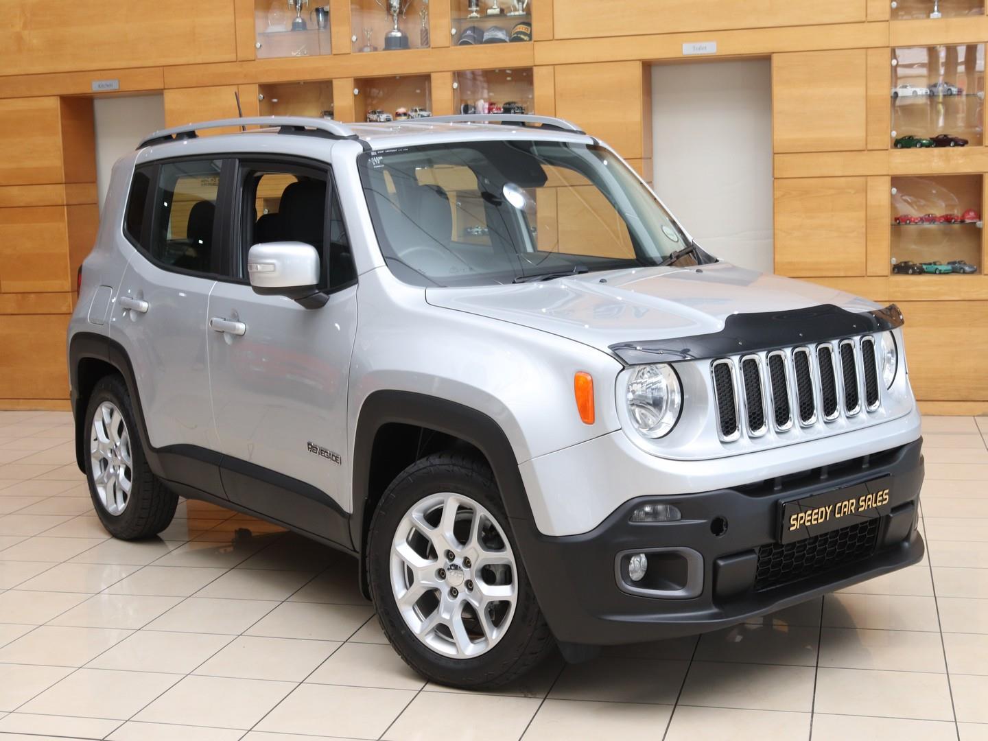 2016 Jeep Renegade 1.6L Multijet Limited image 3