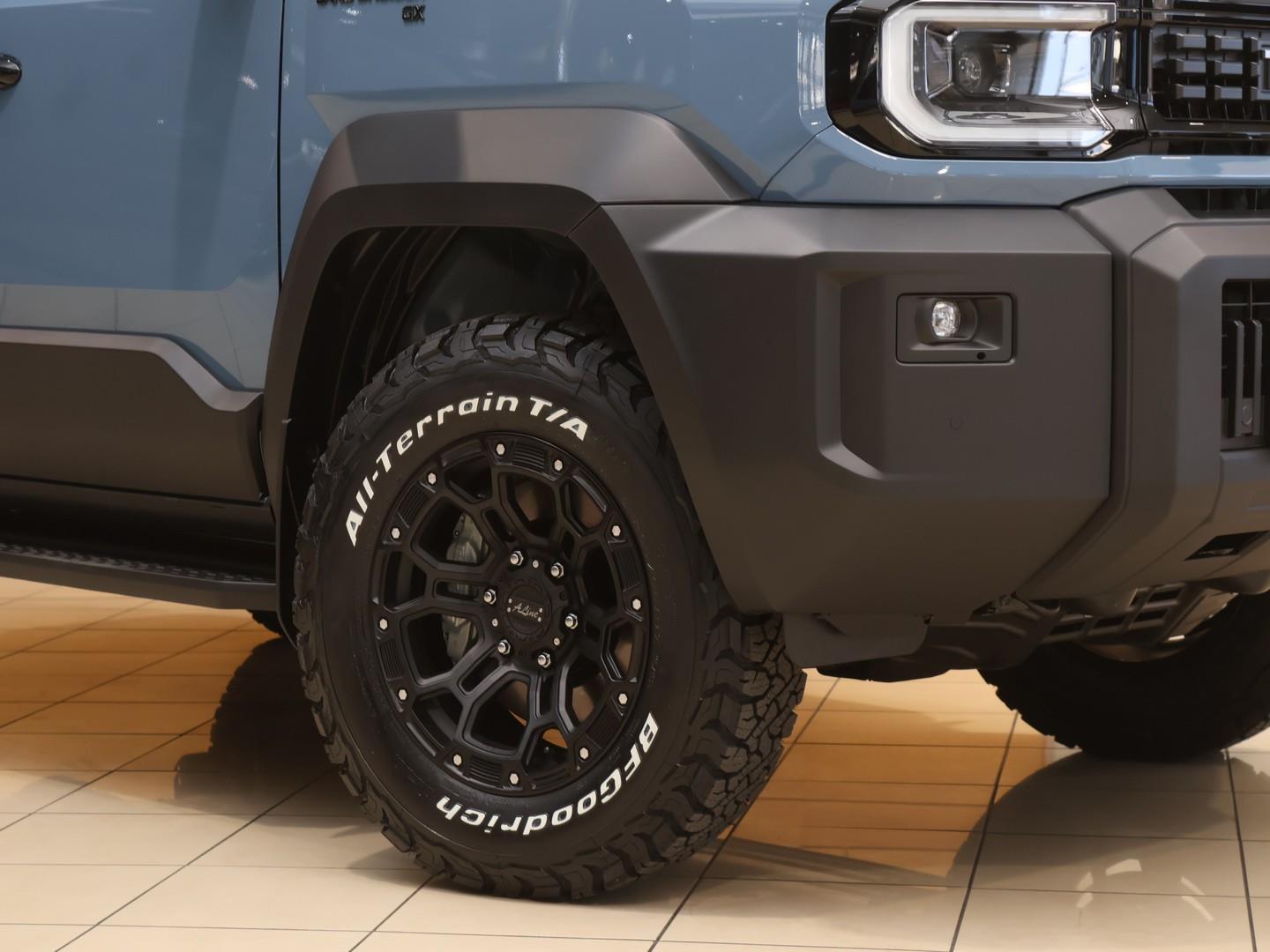 2026 Toyota Land Cruiser FJ 2.7 4x4 GX image 2
